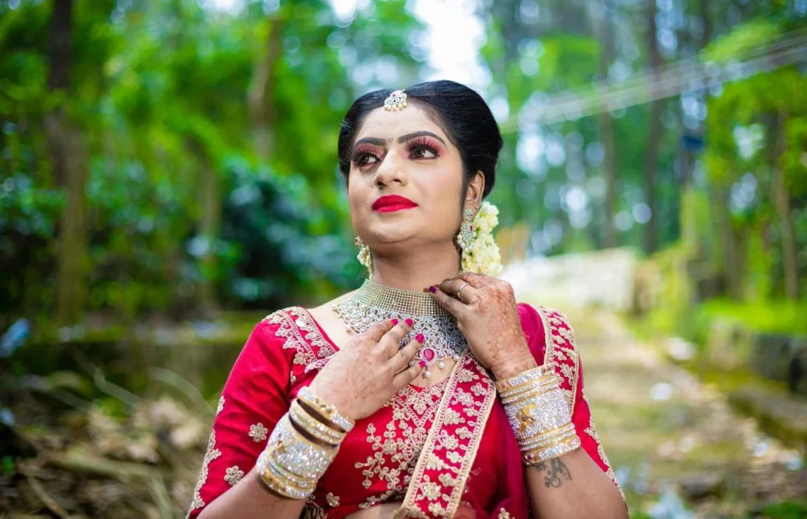 Matching Your Makeup to Your Mehndi: A Bridal Color Guide